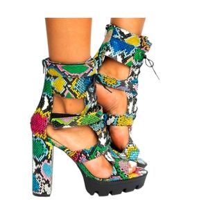 New Multi-color CROCODILE LACE-UP BOOTS